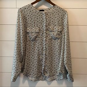 who what wear • long sleeve floral blouse • large